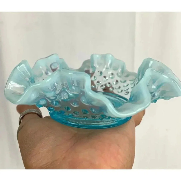 VTG Fenton Ruffled Blue Hobnail Glass Candy Dish Crimped Edges Home Decor - Picture 6 of 16